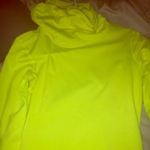 Nike Therma fit long sleeve hoodie